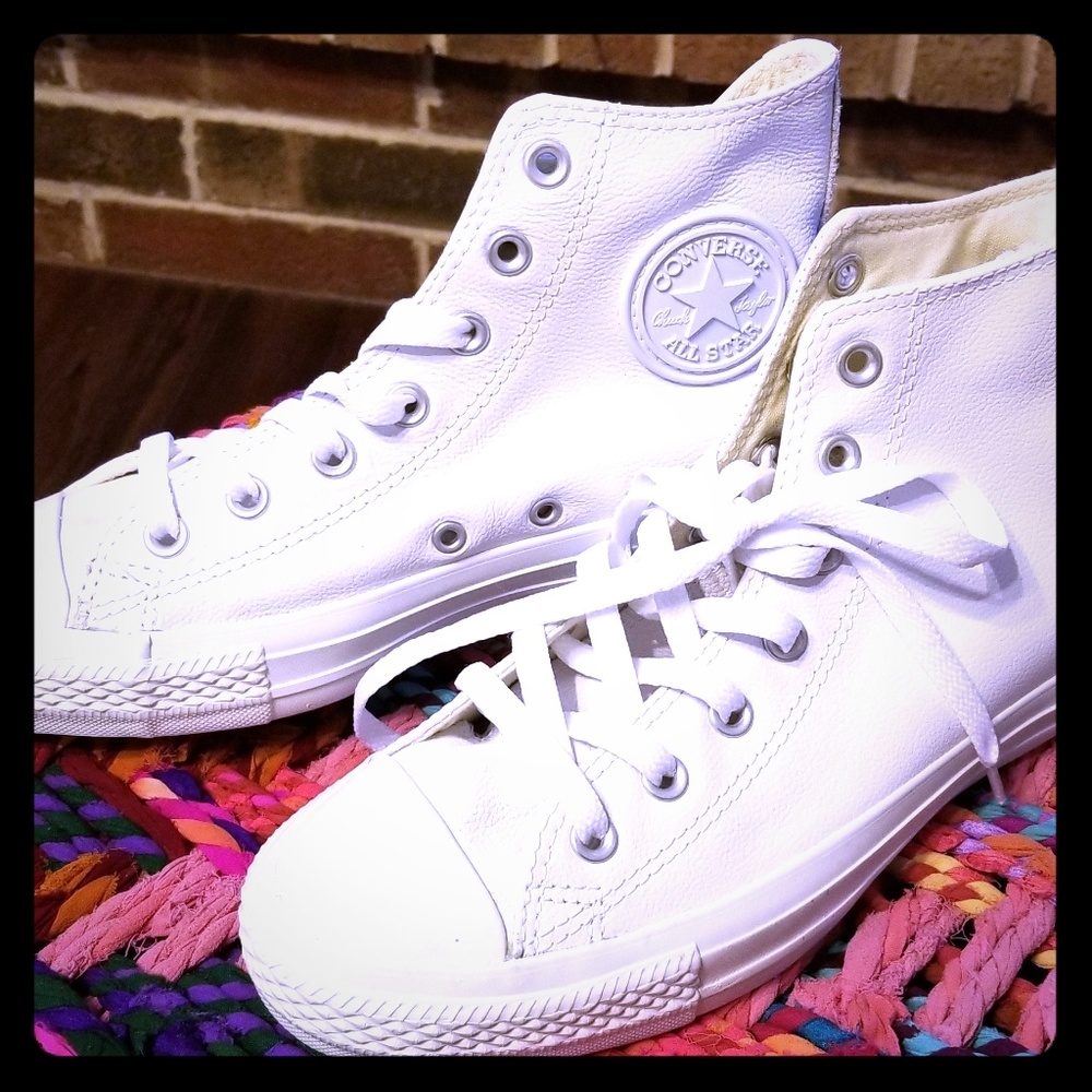 Brand new White leather converse high tops (W8/M6)